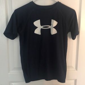 Under Armour short sleeve shirt